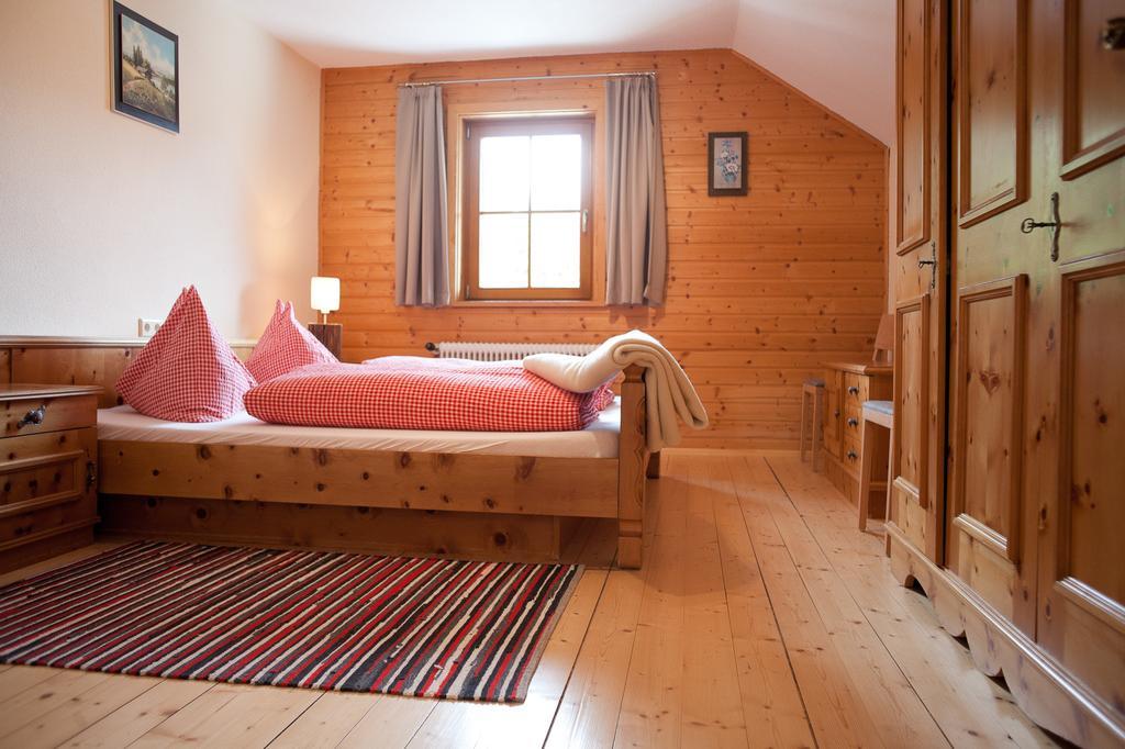 Ferienwohnungen Kulmwirt Ramsau am Dachstein Habitación foto